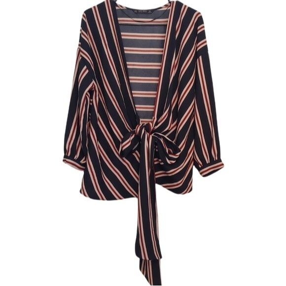 Zara Black & Cream Stripe Wrap Top Blogger's Favorite Neutral Size Medium - Picture 2 of 8